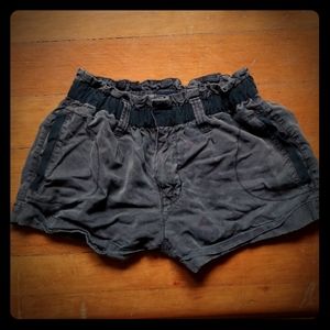 American eagle shorts size 2
